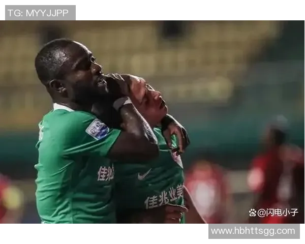 阿森纳瞄准厄瓜多尔16岁双胞胎攻击手兄弟引发关注